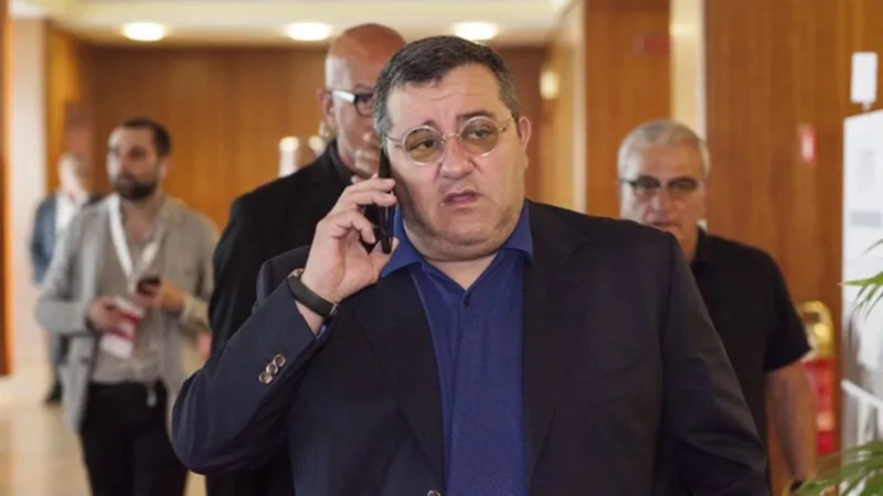 Mino Raiola sau cáo buộc “phá đám” các thương vụ Matthijs De Ligt và Erling Haaland. Ảnh: Getty Images