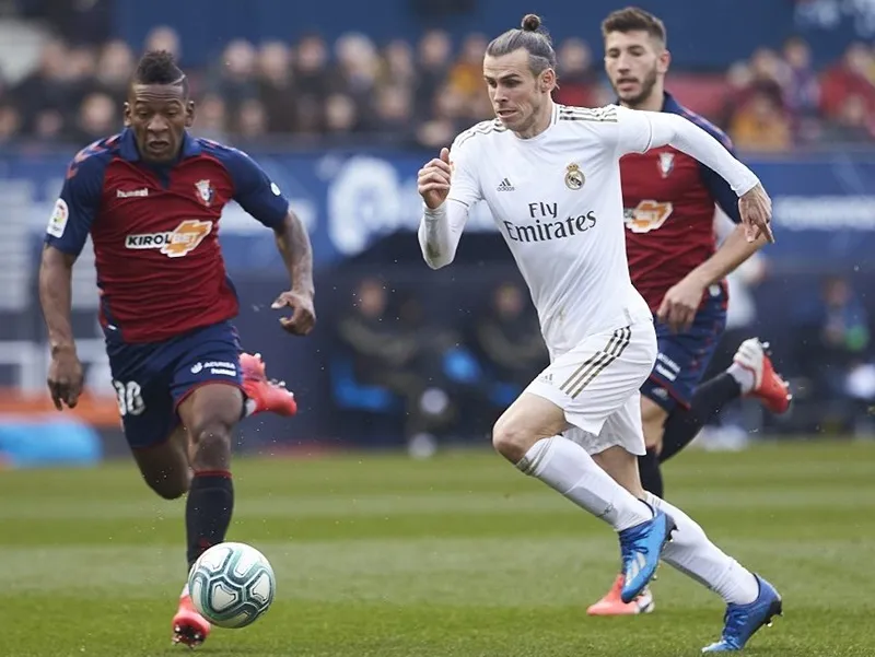 Gareth Bale trở lại đội hình khi Real Madrid thắng dễ Osasuna. Ảnh: Getty Images