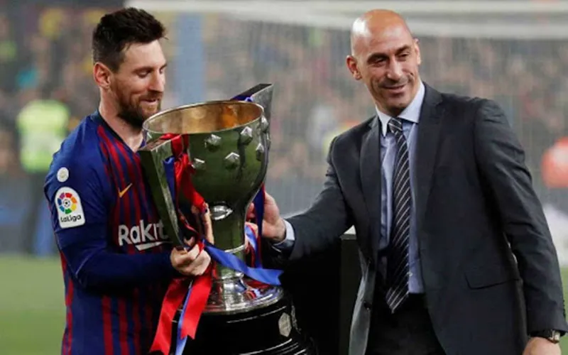 Bóng đá Tây Ban Nha sẵn sàng gói cứu trợ nửa tỷ EUR ảnh 1