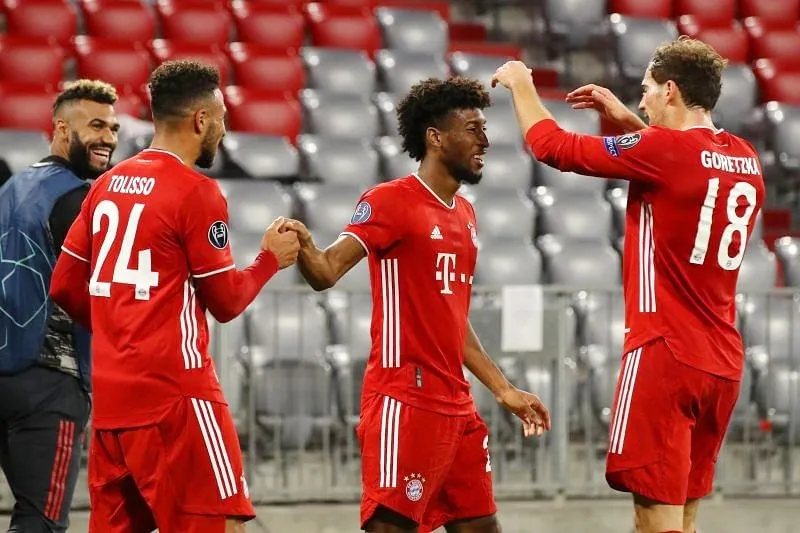 Kingsley Coman tiếp tục sắm vai người hùng Bayern Munich trong ngày khai màn. Ảnh: Getty Images