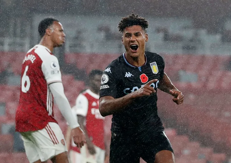 Aston Villa tiếp tục gây sốc khi thắng 3-0 ngay tại Emirates. Ảnh: Getty Images