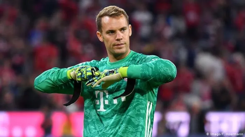 Manuel Neuer cảnh báo cầu thủ hàng đầu sớm bị kiệt sức. Ảnh: Getty Images