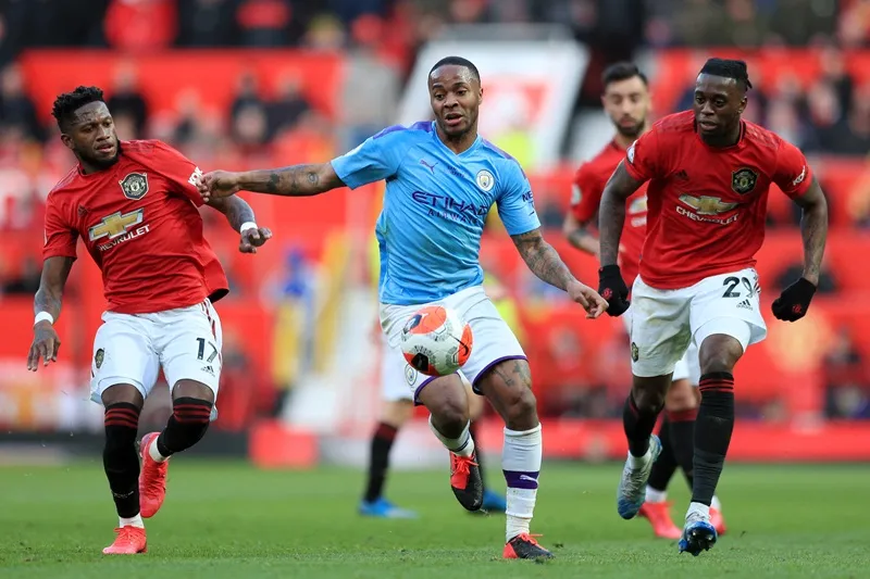Thành Mancheser sẽ sôi sục với trận derby đầu tiên của mùa giải tại Old Trafford vào ngày 12-12. Ảnh: Getty Images