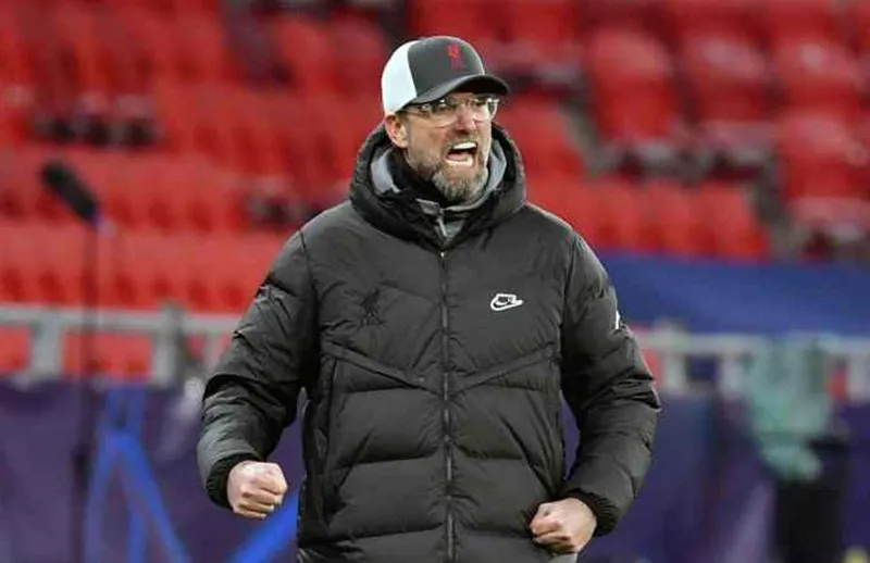 HLV Jurgen Klopp hy vọng có thể khích lệ tinh thần các học trò. Ảnh: Getty Images