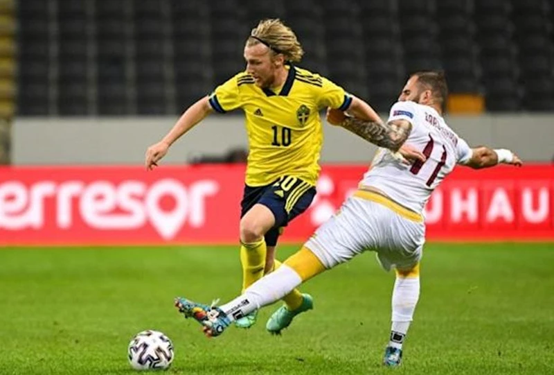 Emil Forsberg (trái) chứng tỏ sẽ là nguồn cảm hứng chính của Thụy Điển. 