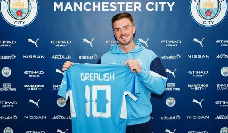 Jack Grealish ra mắt với chiếc áo số 10 tại Man.City.
