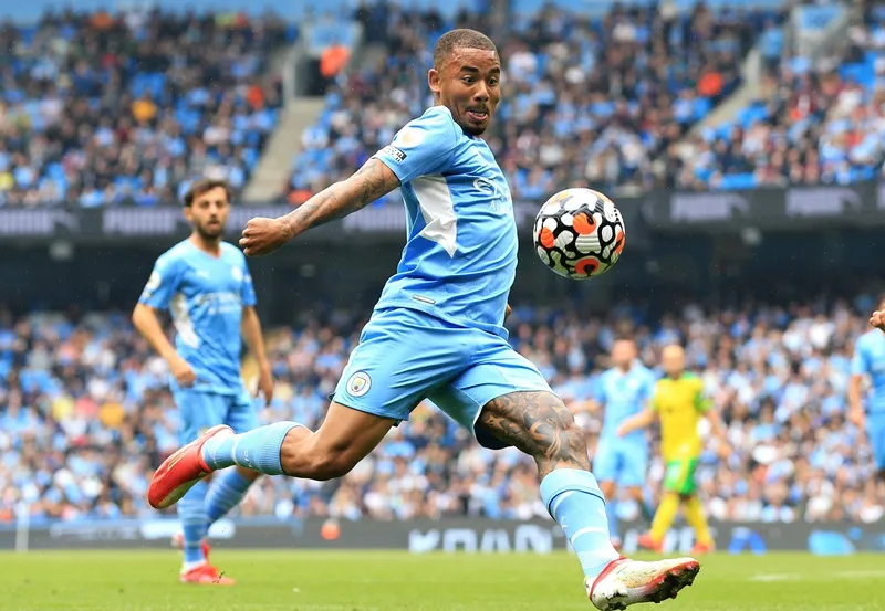 Gabriel Jesus đã có một màn thể hiện khiến HLV Pep Guardiola hài lòng. Ảnh: Getty Images