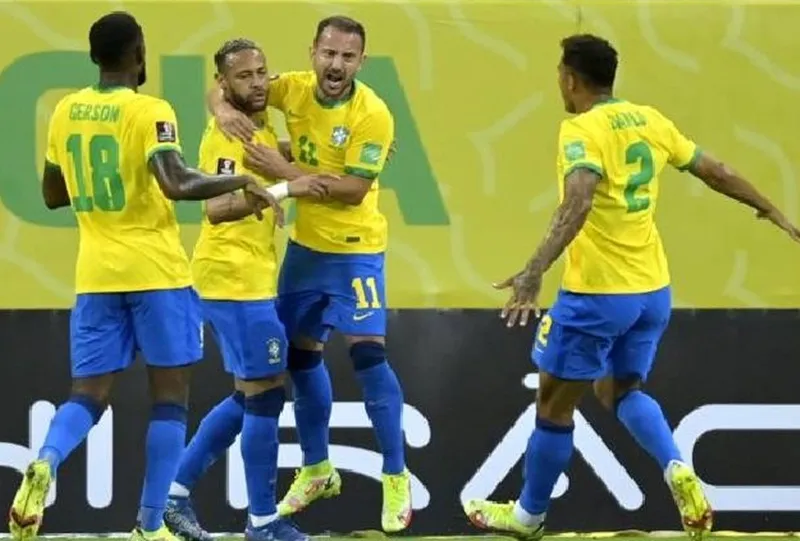 Neymar không mấy vui dù ghi dấu ấn.