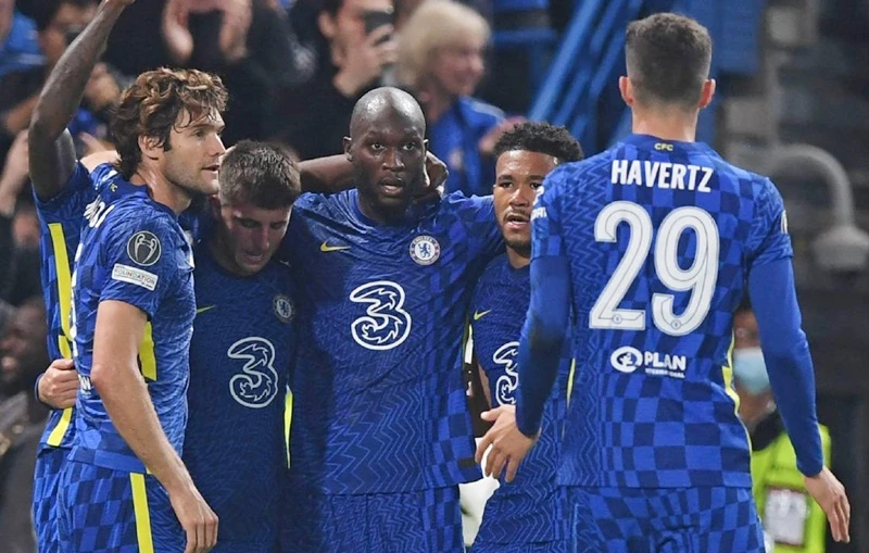 Romelu Lukaku tiếp tục ghi bàn và Chelsea chiến thắng.