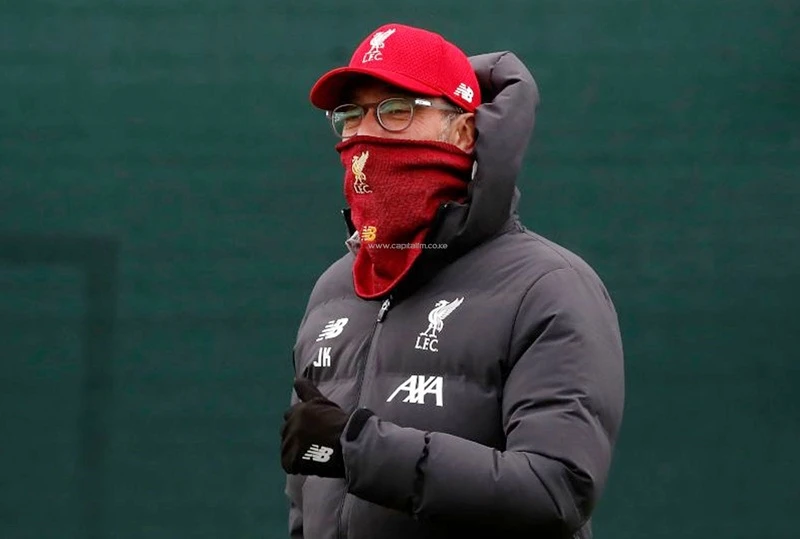 HLV Jurgen Klopp tin rằng thay vì yêu cầu hoãn giải thì các bên nên tiêm vắc-xin và tuân thủ các biện pháp bảo vệ.