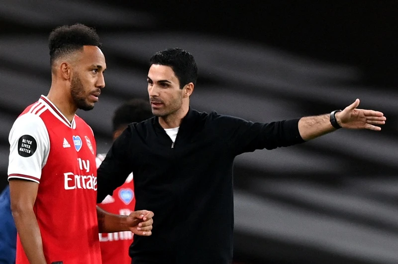 HLV Mikel Arteta có lý do mạnh tay xử lý Pierre-Emerick Aubameyang. Ảnh: Getty Images