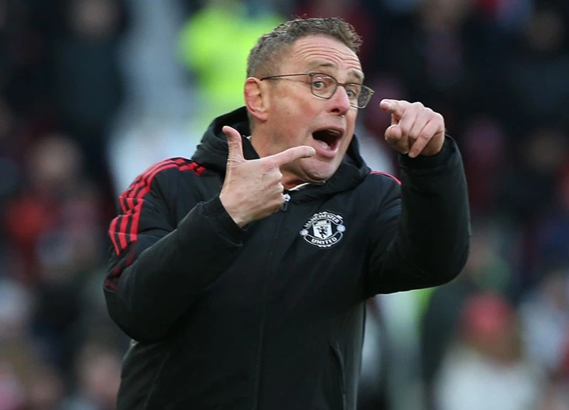 HLV Ralf Rangnick thất vọng vì đà tiến bộ chậm chạp của Man.United. Ảnh: Getty Images