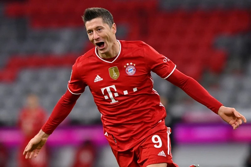 Robert Lewandowski ghi bàn hàng đầu ở châu Âu trong năm thứ 3 liên tiếp.