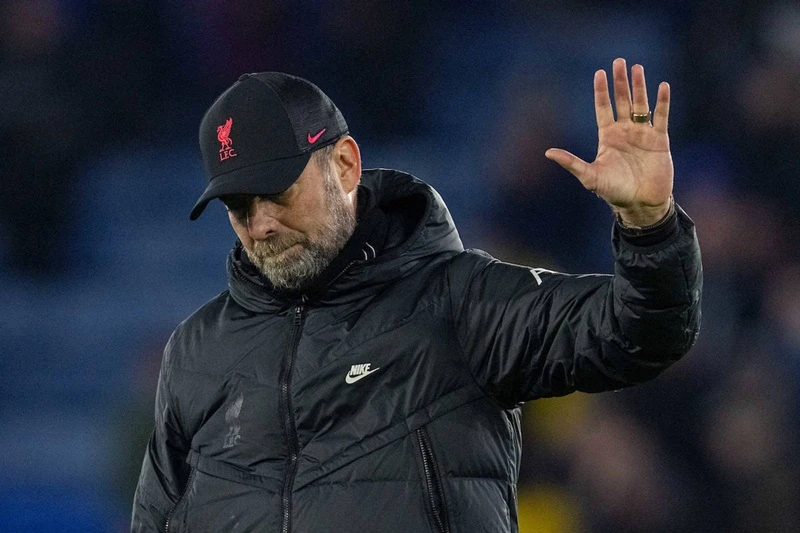 HLV Jurgen Klopp xem ra khó có thể làm tốt hơn trong tình cảnh khó khăn bủa vây. Ảnh: Getty Images