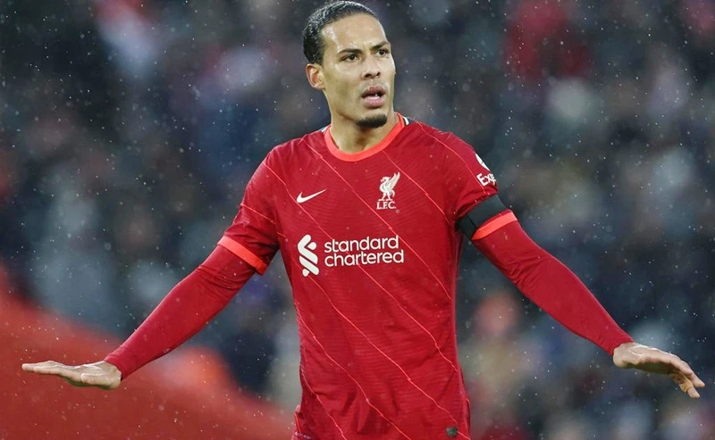 Virgil van Dijk thừa nhận danh hiệu đã nằm trong tay của Man.City. Ảnh: Getty Images