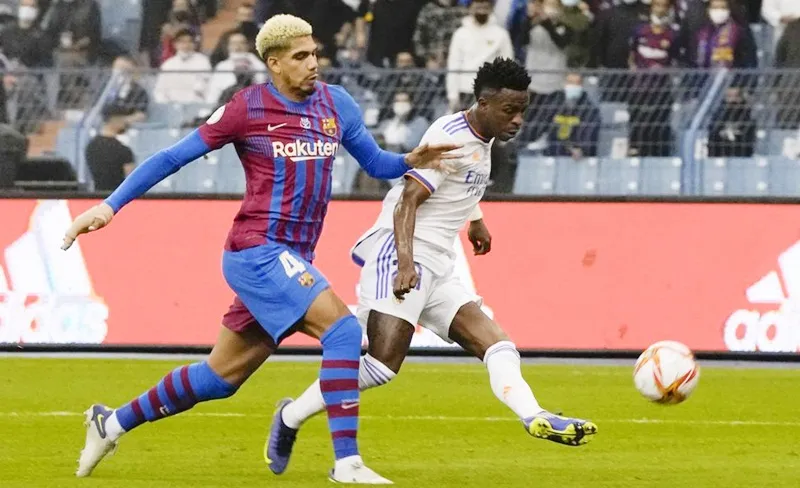 Real thắng trận El Clasico thứ 100, vào chung kết Siêu cúp ảnh 1