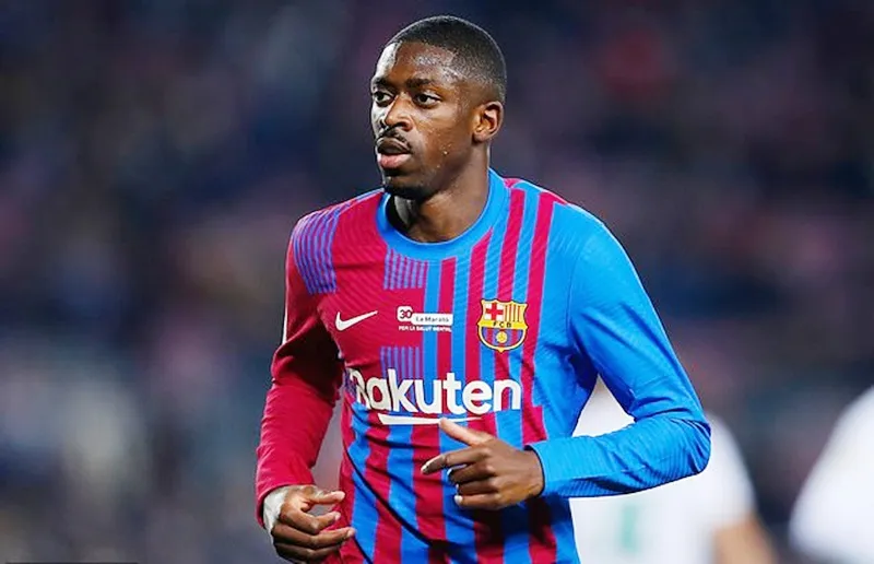 Dani Alves không cùng Barca tranh đấu ở Europa League ảnh 1