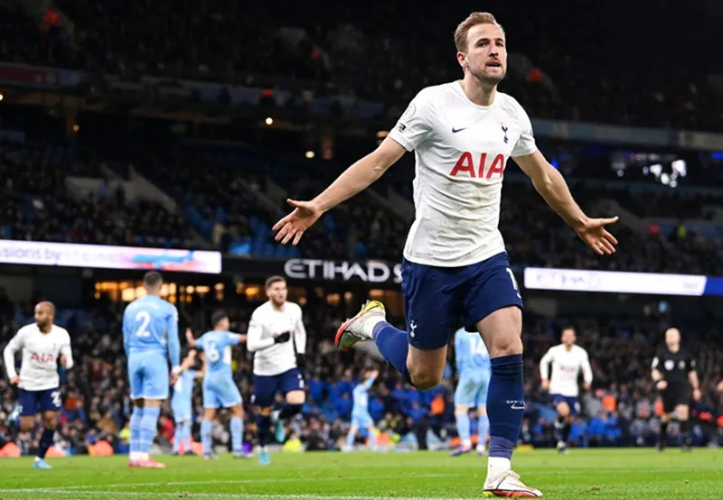Harry Kane đã tỏa sáng để giúp Tottenham thắng đầy kịch tính. Ảnh: Getty Images