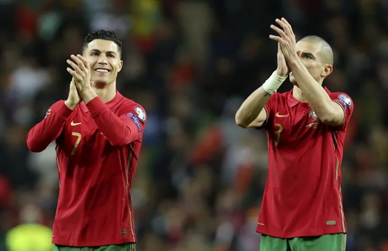 Các ngôi sao kỳ cựu Cristiano Ronaldo và Pepe sẽ có kỳ World Cup cuối.