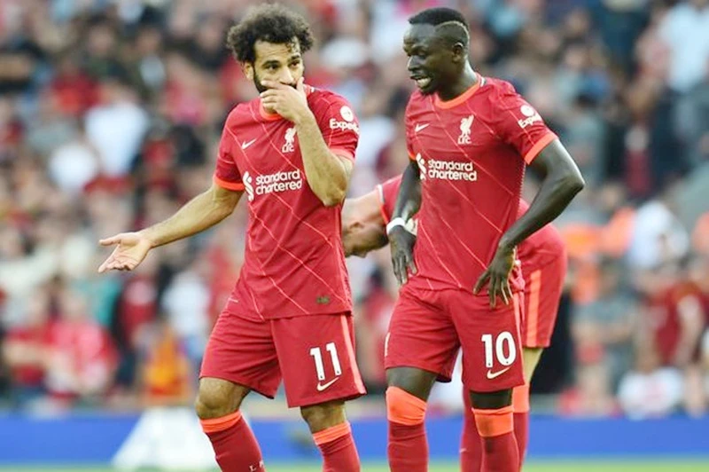 Thực trạng của bộ đôi tiền đạo Mohamed Salah, Sadio Mane là vấn đề với Liverpool.