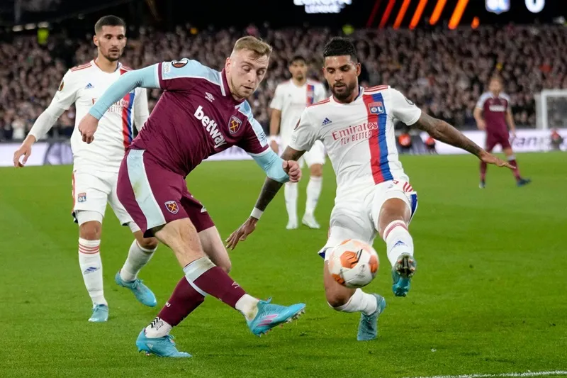 Tứ kết Europa League: Barca lại hòa lượt đi ảnh 1 Tứ kết Europa League: Barca lại hòa lượt đi ảnh 1