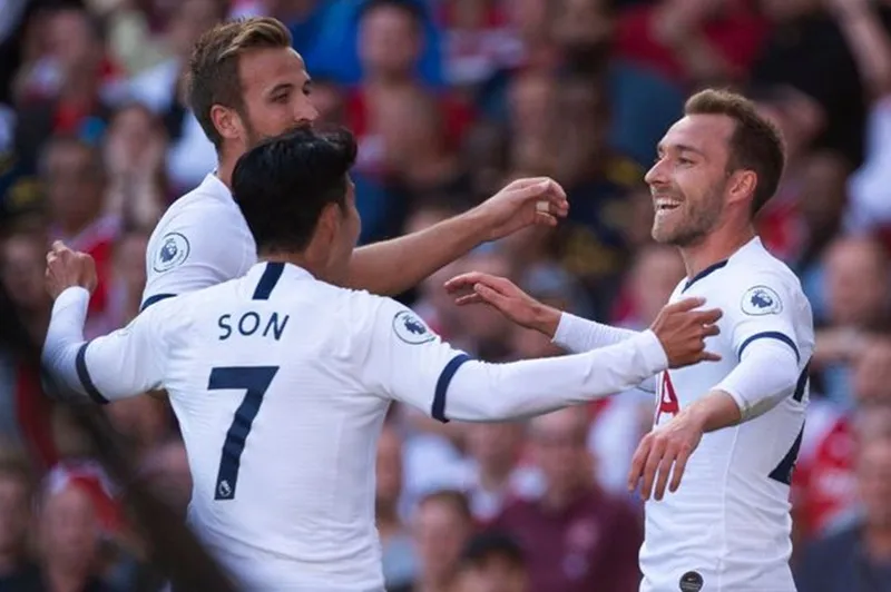 HLV Conte “rất vui mừng” khi gặp lại Eriksen trên sân ảnh 1