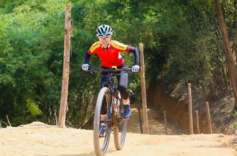 Tuyển thủ Đinh Thị Như Quỳnh đang tập luyện tại Hòa Bình vào lúc này. Ảnh: Q.N