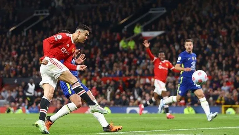 Cristiano Ronaldo dùng những bàn thắng để đáp lại những chỉ trích. Ảnh: Getty Images