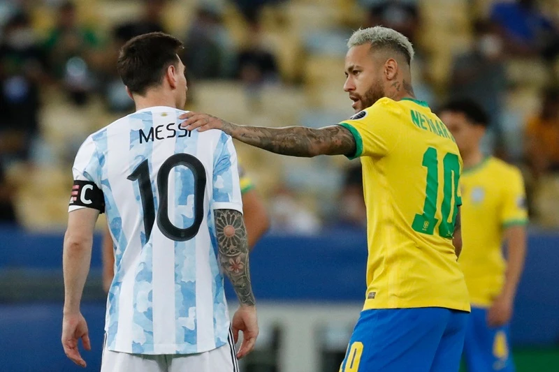 Lionel Messi và Neymar giờ sẽ đối đầu thêm 2 lần cho đến World Cup.