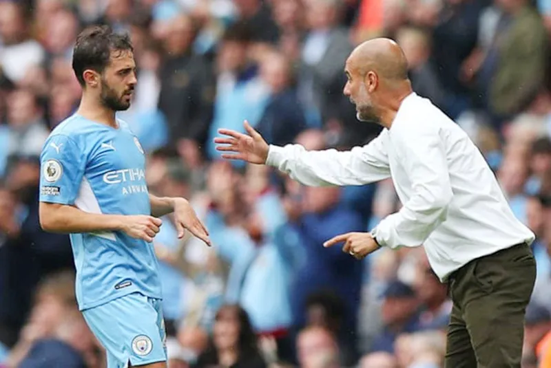 Có thể một lần nữa, HLV Pep Guardiola sẽ cố giữ Bernardo Silva? Ảnh: Getty Images