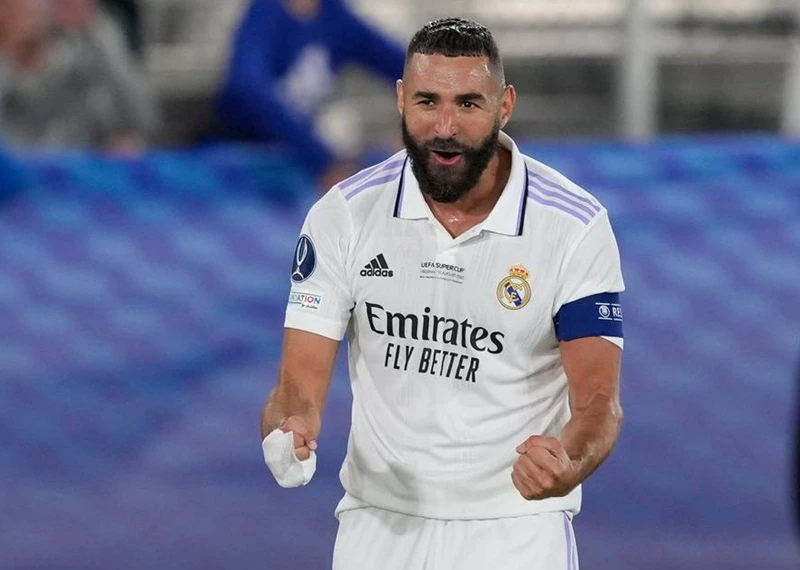 Karim Benzema tiếp tục phong độ ghi bàn tuyệt hảo của mình.