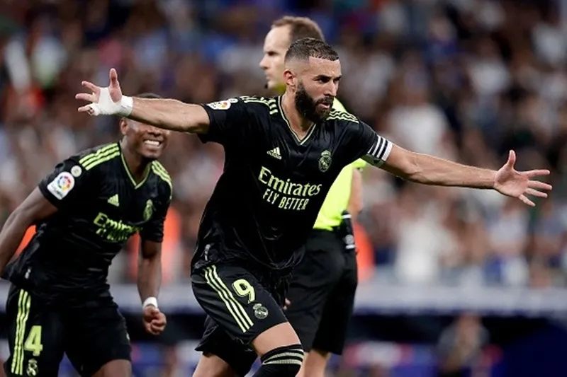 Karim Benzema tiếp tục tỏ rõ vai trò quyết định vào thành công của Real Madrid.