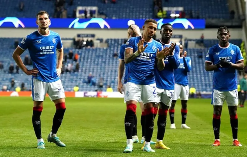 Liverpool chặn đứng mạch thắng của Napoli, Rangers kết thúc vòng bảng tệ nhất lịch sử ảnh 1 Liverpool chặn đứng mạch thắng của Napoli, Rangers kết thúc vòng bảng tệ nhất lịch sử ảnh 1