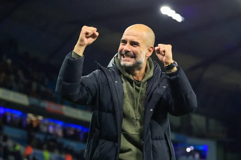 HLV Pep Guardiola tận hưởng ở Man.City và sẵn sàng cho lần thứ 3 gia hạn hợp đồng. Ảnh: Getty Images