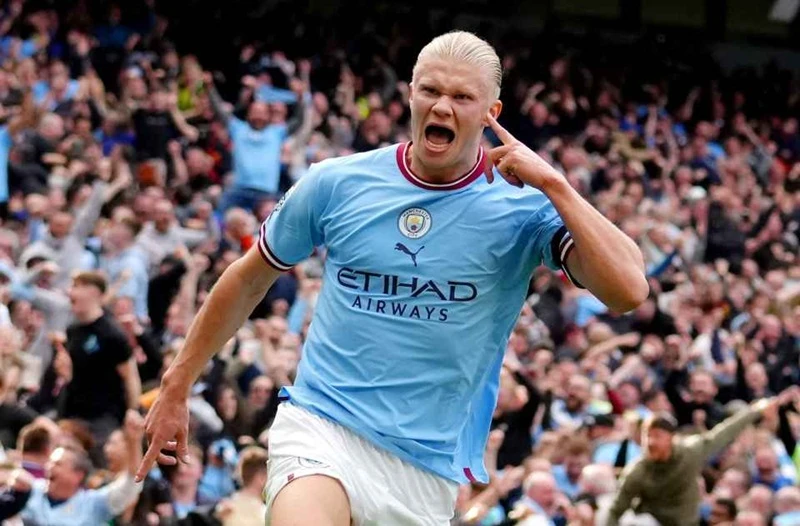 Kevin De Bruyne tin rằng Erling Haaland có thể ghi 800 bàn thắng trong sự nghiệp.