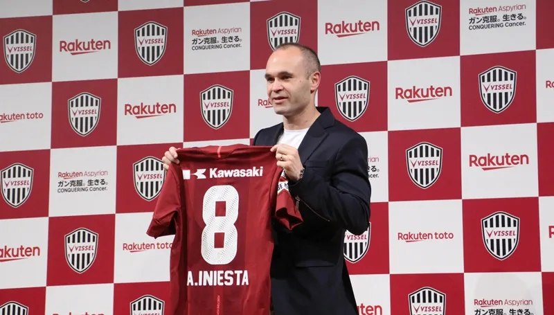 Andres Iniesta từ Barcelona tới Vissel Kobe (Nhật Bản) Andres Iniesta từ Barcelona tới Vissel Kobe (Nhật Bản)