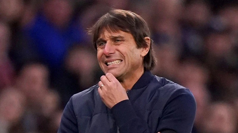 HLV Antonio Conte một lần nữa nhấn mạnh Tottenham vẫn chưa đủ tầm để thắng danh hiệu.