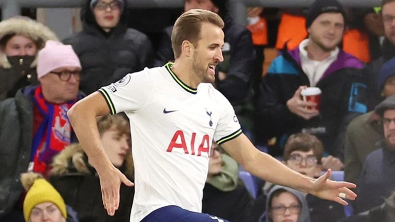 Harry Kane cảm nhận áp lực đã nhẹ đi phần nào sau khi ghi được cú đúp.