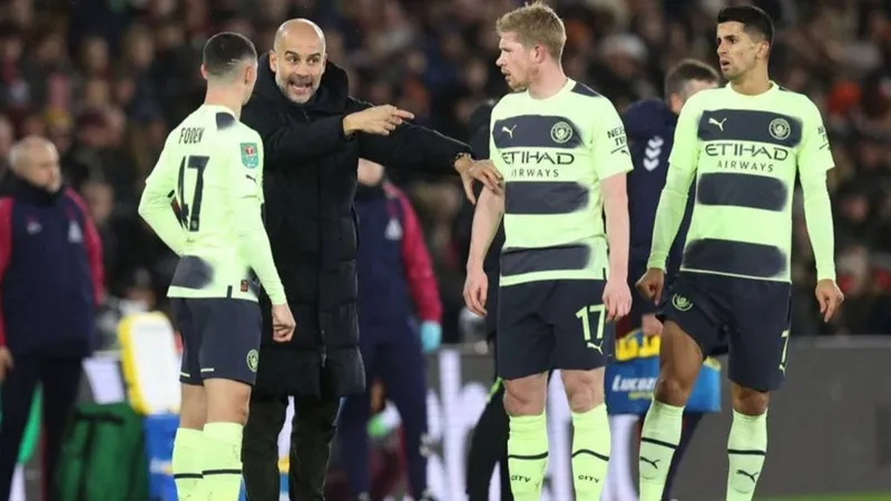 HLV Pep Guardiola tung ra sân một đội hình mạnh nhưng Man.City đã bất ngờ gây thất vọng. HLV Pep Guardiola tung ra sân một đội hình mạnh nhưng Man.City đã bất ngờ gây thất vọng.