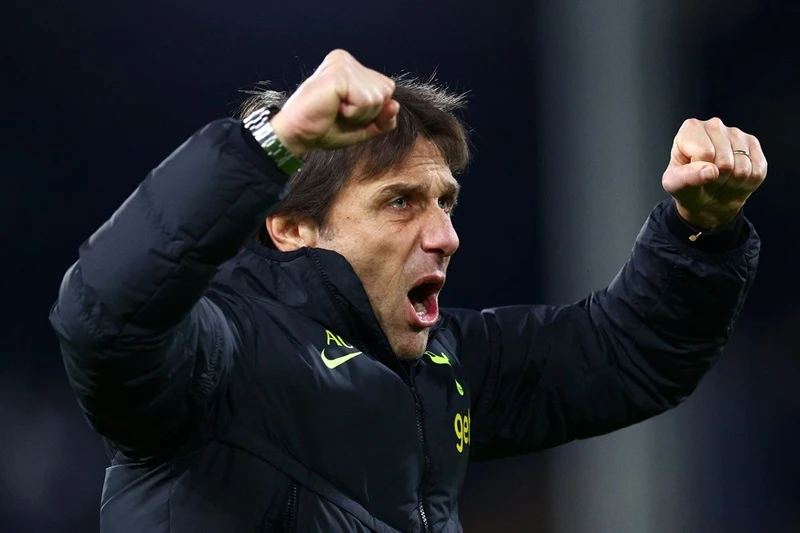 HLV Antonio Conte hy vọng quyết tâm cải thiện của toàn đội sẽ thúc đẩy một kết thúc mùa giải tốt đẹp. 