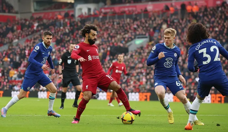 Liverpool trả giá vì quá phụ thuộc Mohamed Salah, người đang sa sút quá lớn. Liverpool trả giá vì quá phụ thuộc Mohamed Salah, người đang sa sút quá lớn.