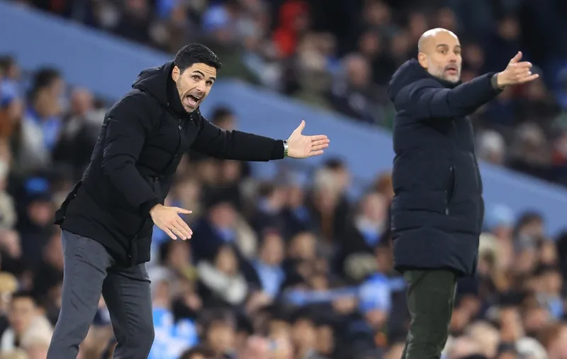 Nhưng Mikel Arteta liệu có thể đứng vững trước “sức tấn công” của Pep Guardiola? Nhưng Mikel Arteta liệu có thể đứng vững trước “sức tấn công” của Pep Guardiola?