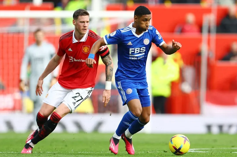 Wout Weghorst đã giúp thiết lập cường độ pressing rất cao cho Man.United.