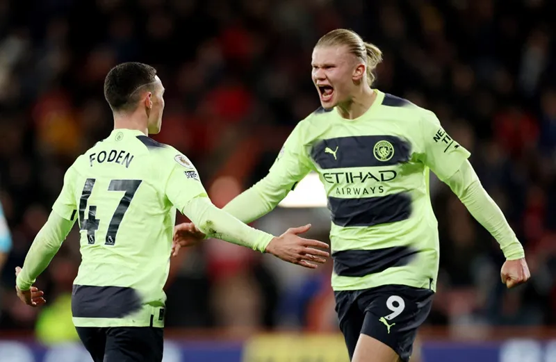Erling Haaland với bàn thứ 27 đã trở thành cầu thủ ghi bàn kỷ lục của Man.City trong một mùa giải Premier League.