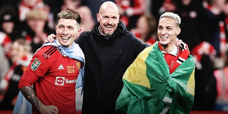 Thành công chỉ sau 7 tháng cho thấy nhà cầm quân 53 tuổi người Hà Lan đã đi đúng hướng. Thành công chỉ sau 7 tháng cho thấy nhà cầm quân 53 tuổi người Hà Lan đã đi đúng hướng.