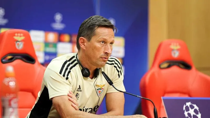 HLV Roger Schmidt rất tự tin vào phong độ tốt hiện tại sẽ giúp Benfica tiến xa.