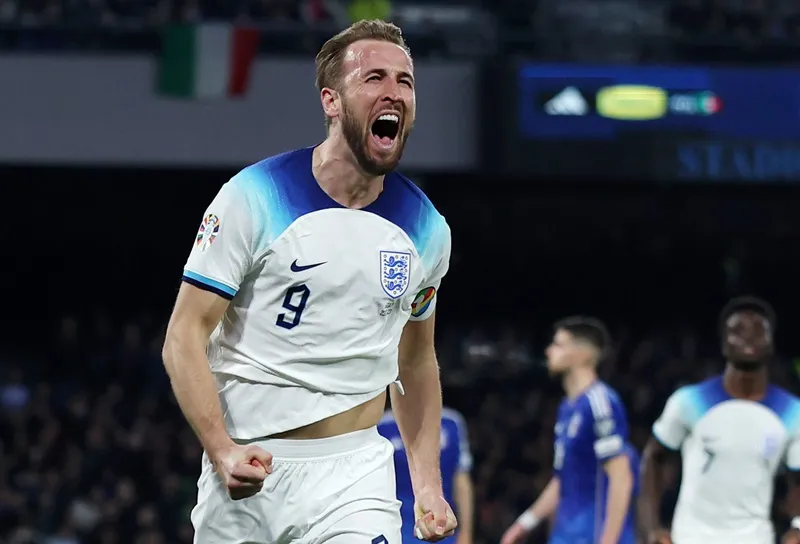 Harry Kane đã trở thành cầu thủ ghi bàn hàng đầu mọi thời đại của tuyển Anh với bàn thứ 54.