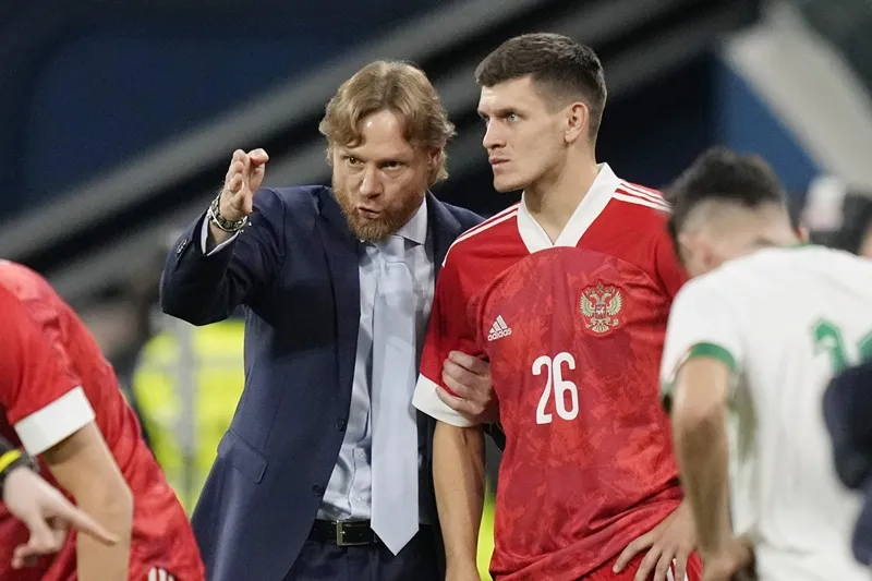 HLV Valery Karpin vẫn gọi đến 41 cầu thủ và cho thấy sự chuẩn bị rất nghiêm túc.