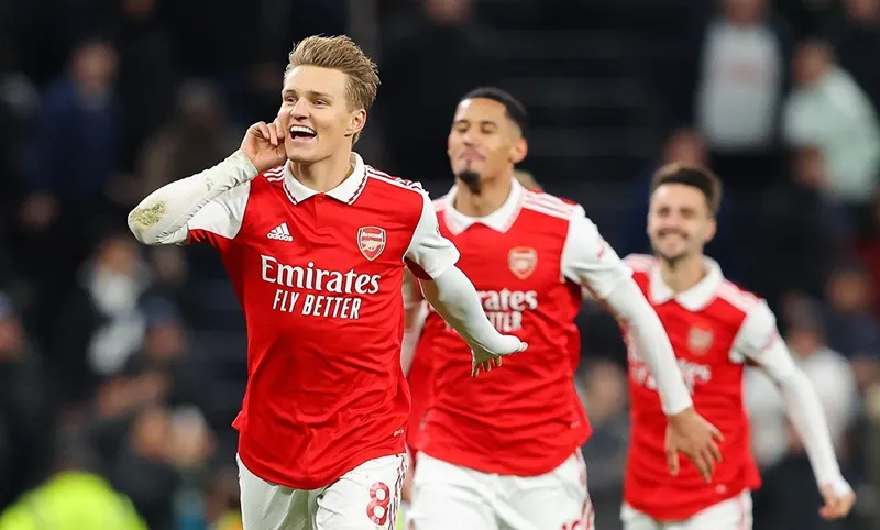 Sự trỗi dậy của Odegaard tại Arsenal trong mùa giải năm nay chính là sự khác biệt. Sự trỗi dậy của Odegaard tại Arsenal trong mùa giải năm nay chính là sự khác biệt.