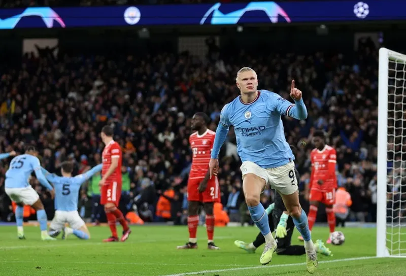 Vì khi sung sức, siêu tiền đạo 22 tuổi người Na Uy có thể phá nát bất kỳ hàng hòng ngự nào.